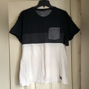 Tri-color Men’s Short w/ front pocket